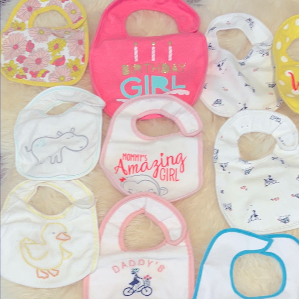 32 Baby Bibs